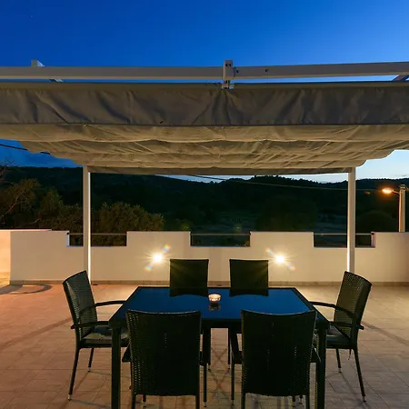 House Pako Holiday home *